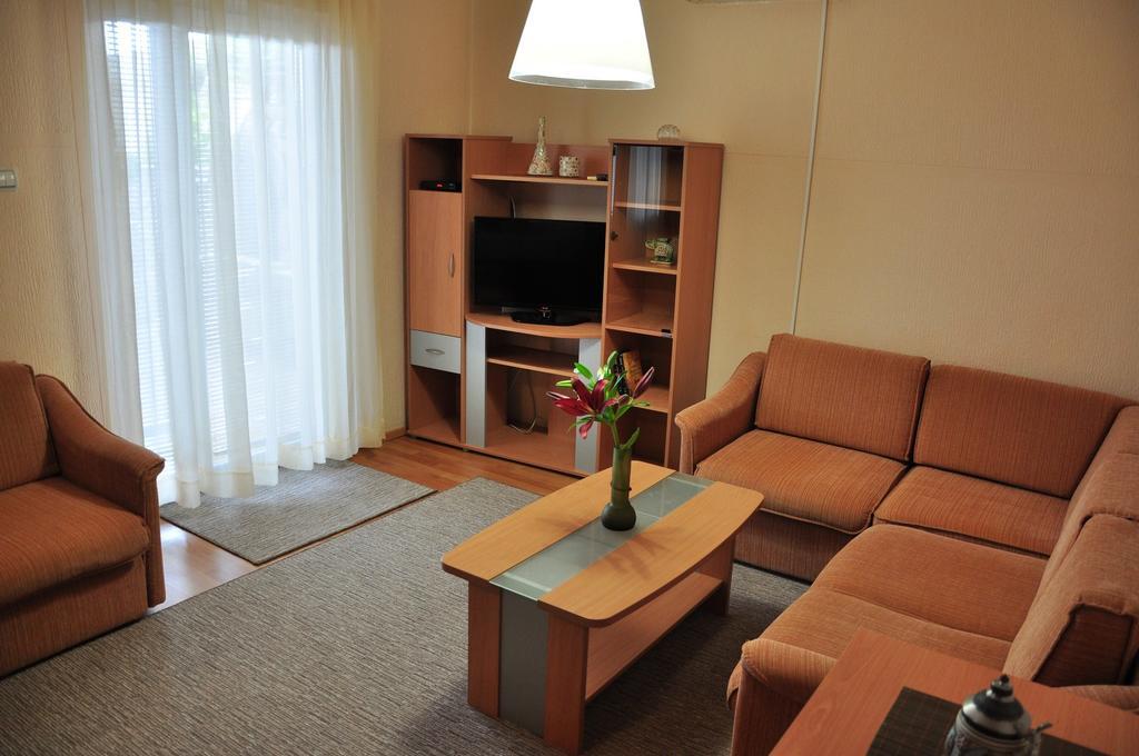 Comfort Apartments Bar Kültér fotó